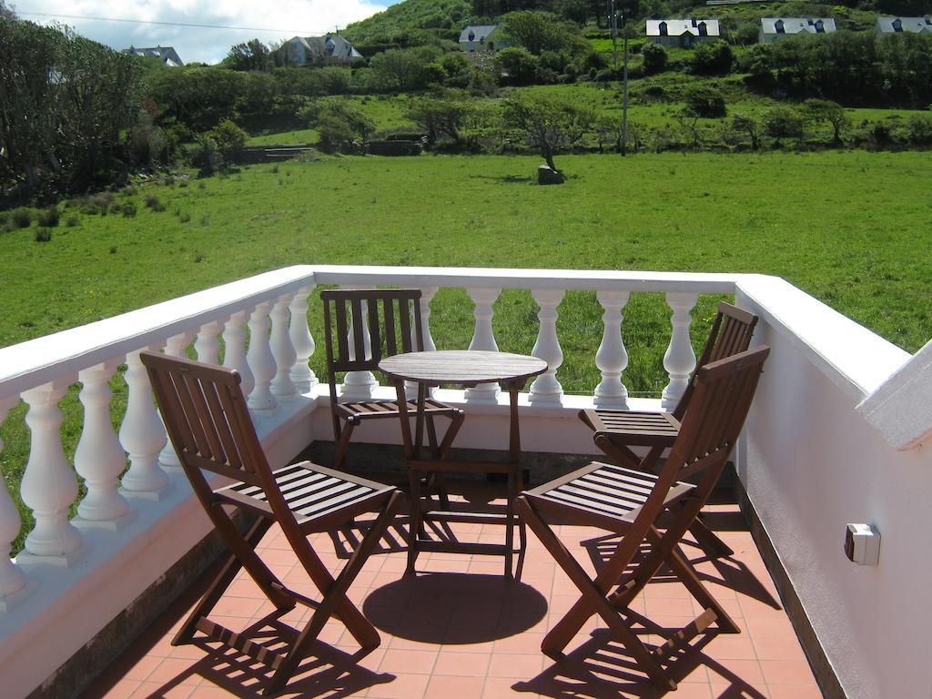 Iveragh Heights Bed and Breakfast Cahersiveen Eksteriør billede